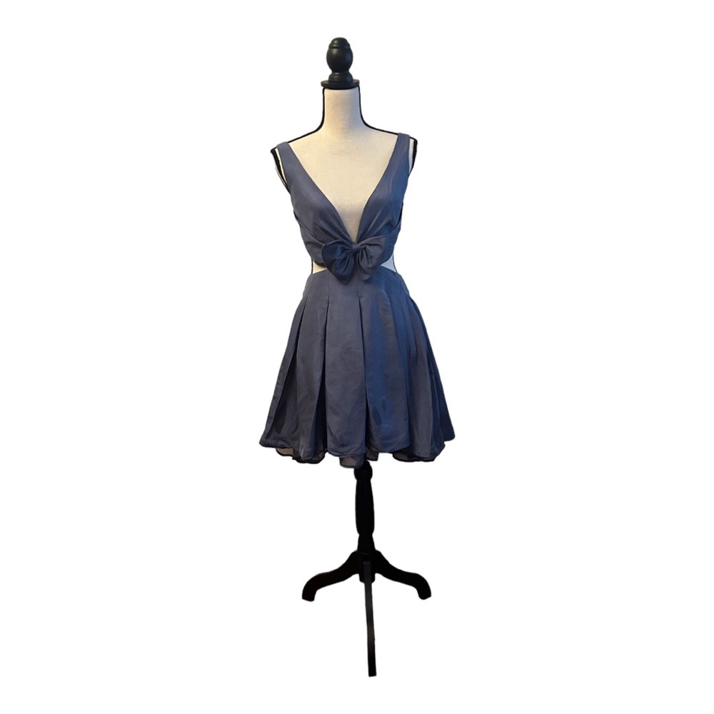bebe Babydoll Silk Dress size:0
